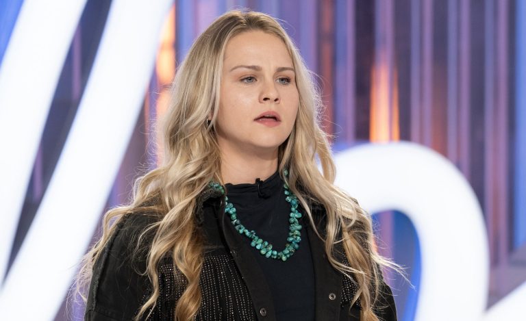 Celebration planned for Denton stay-at-home mom and American Idol finalist