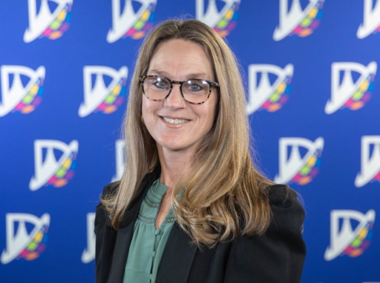 Jill Mitchell takes helm at E.P. Rayzor Elementary after 13 years with school